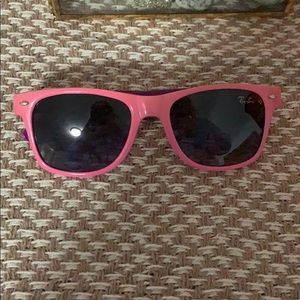 Vintage pink ray bans